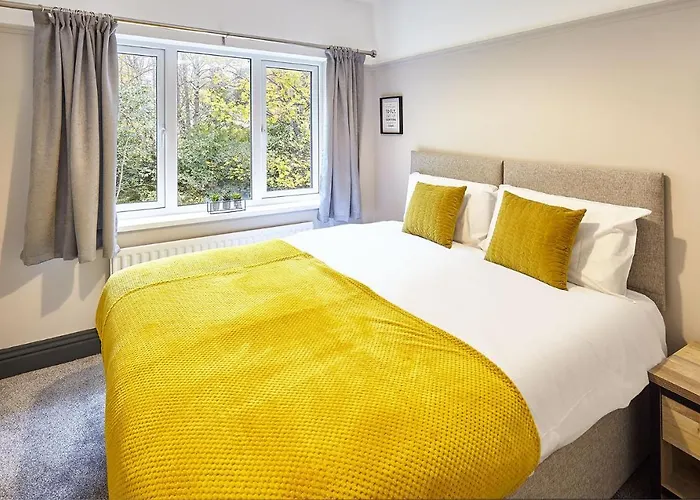 Queens Road 2 Bed Apartment *